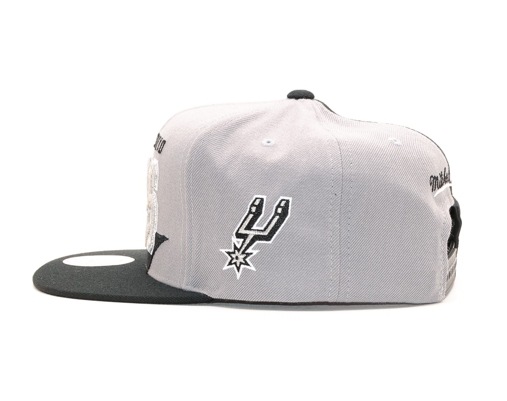 Kšiltovka Mitchell & Ness San Antonio Spurs Shark Tooth Black/Grey Snapback