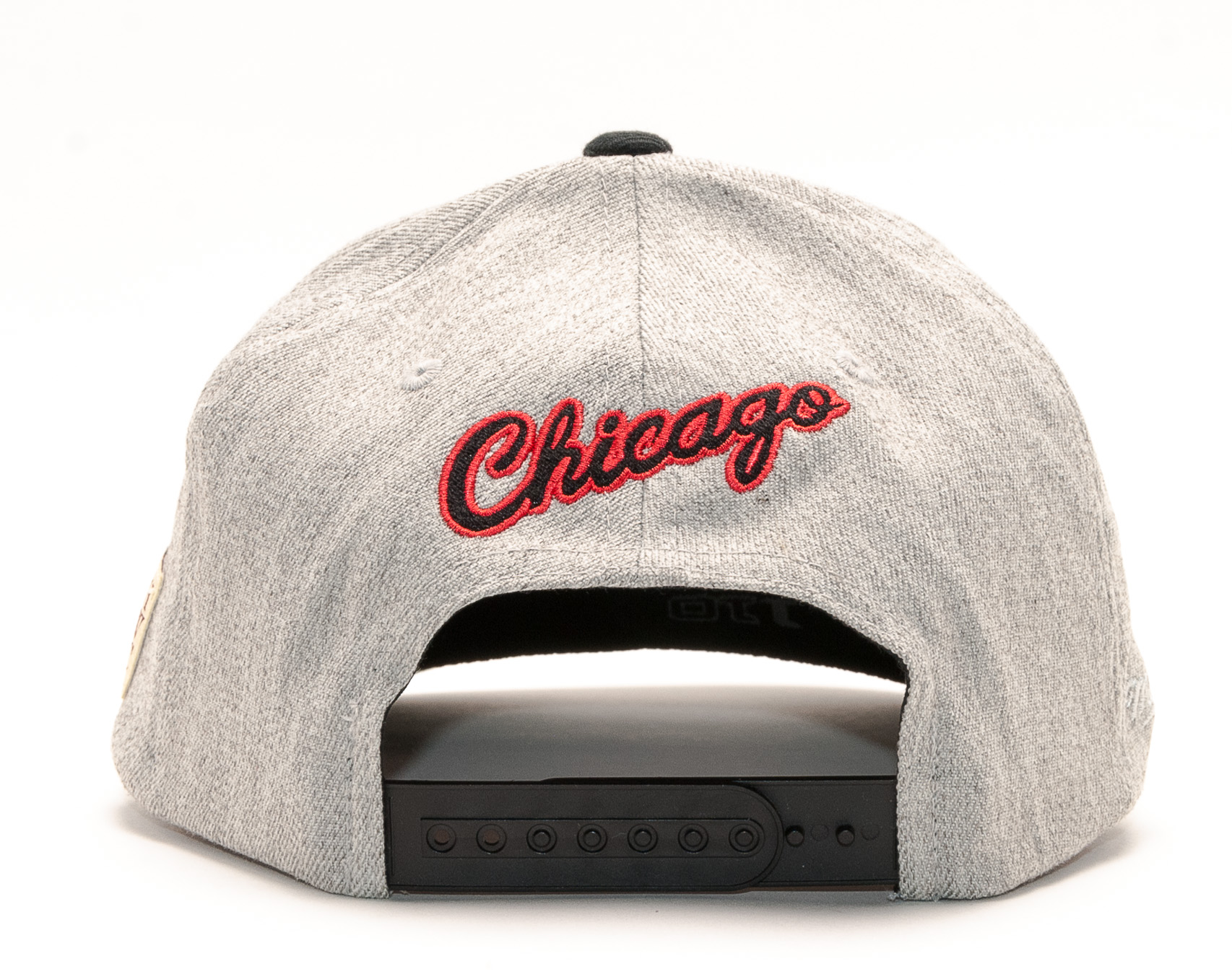 Kšiltovka Mitchell & Ness Chicago Bulls Hometown Snapback