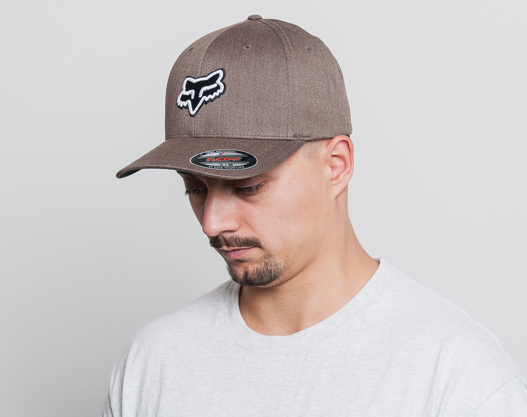 Kšiltovka FOX Transfer Flexfit Bark