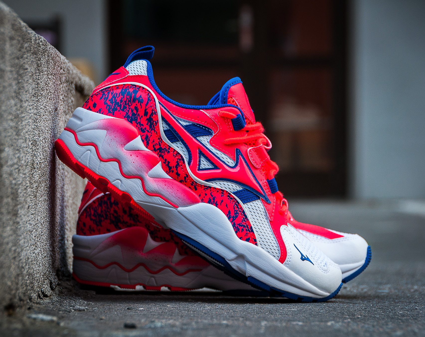 Dámské Boty Mizuno Wave Rider 1 White/Fiery Coral/Mazarine Blue D1GA192560