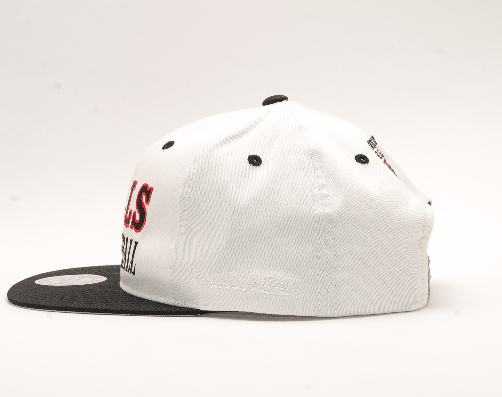Kšiltovka Mitchell & Ness Chicago Bulls Dunk Off White Snapback