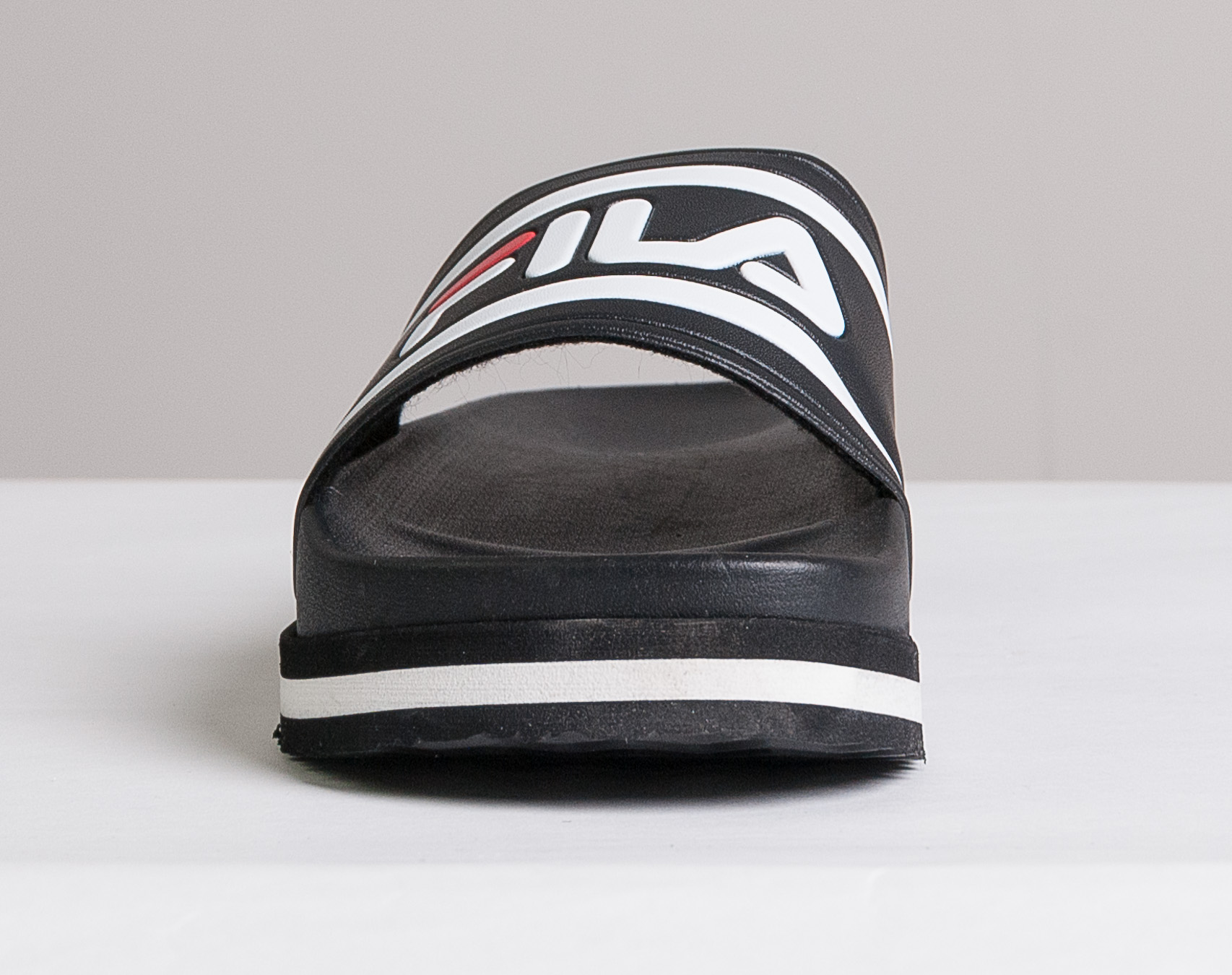 Dámské Pantofle FILA Morro Bay Zeppa 1010639 11W Black/Stripe