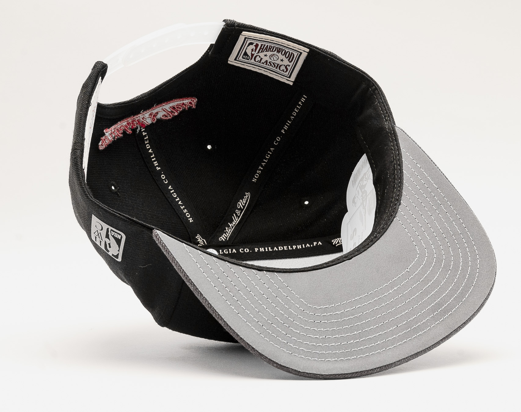 Kšiltovka Mitchell & Ness New York Knicks 305 Reflective Duo Snapback