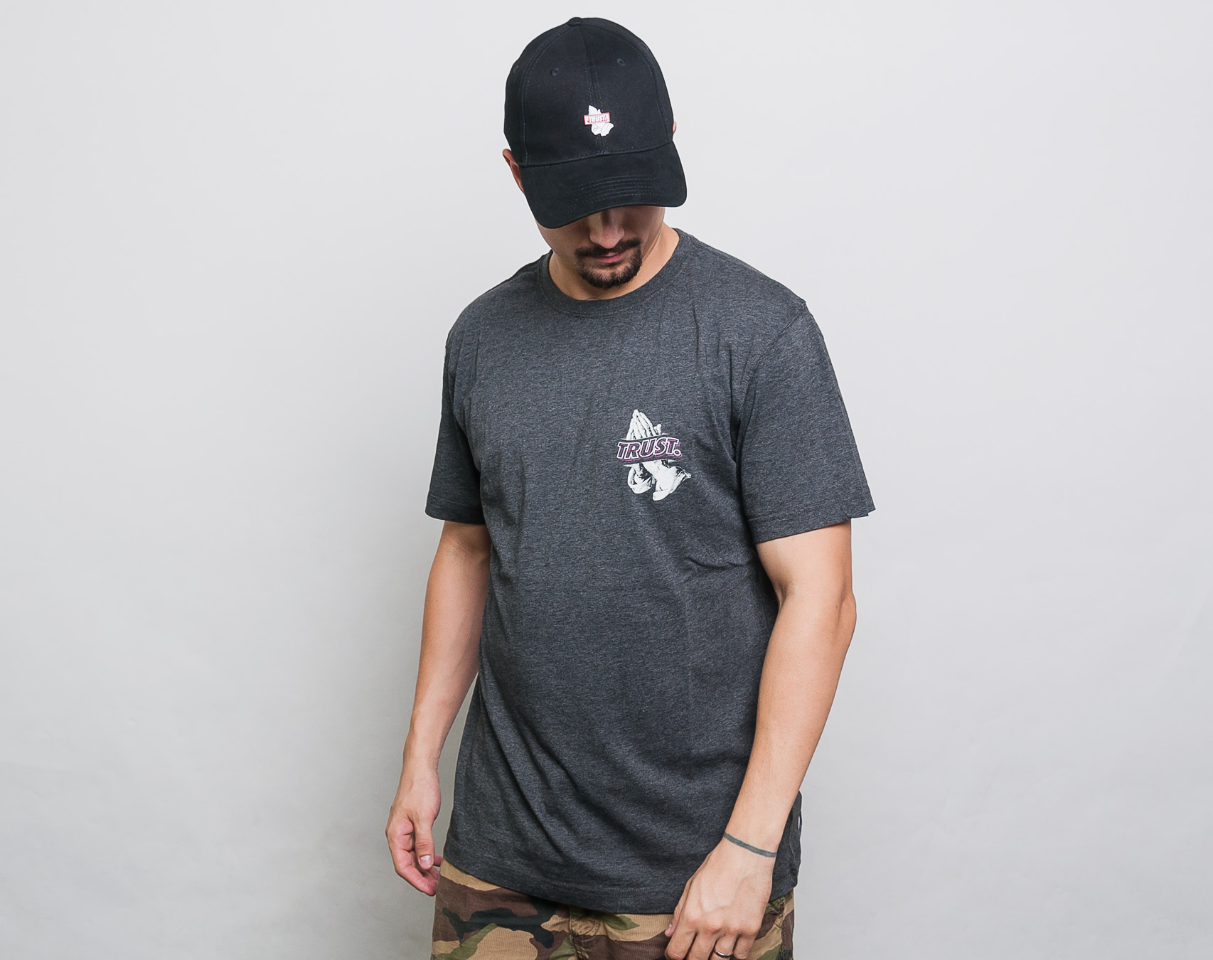 Triko Cayler & Sons WL Trust Wave Tee Charcoal/MC