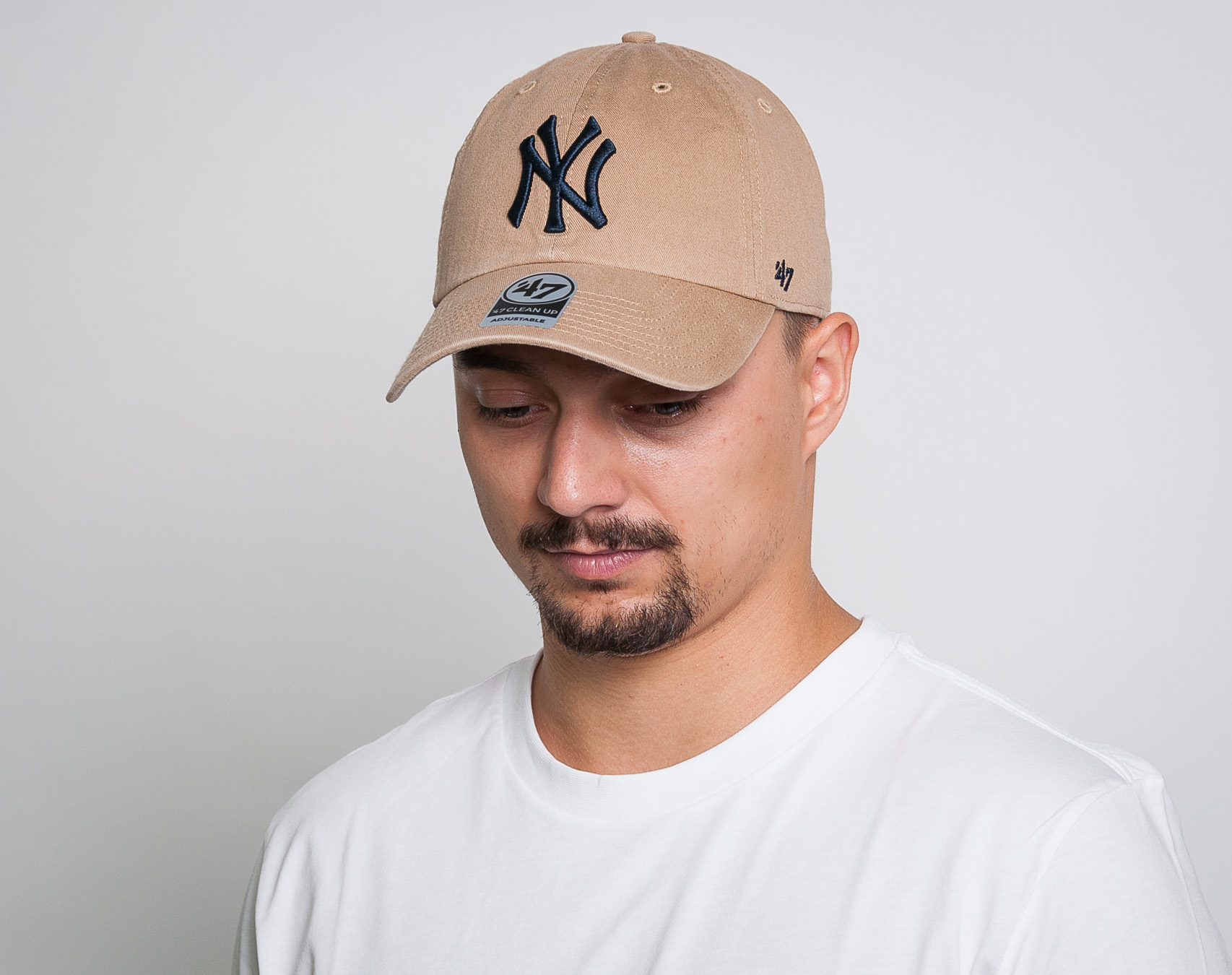 Kšiltovka 47 Brand New York Yankees Clean Up Khaki Strapback
