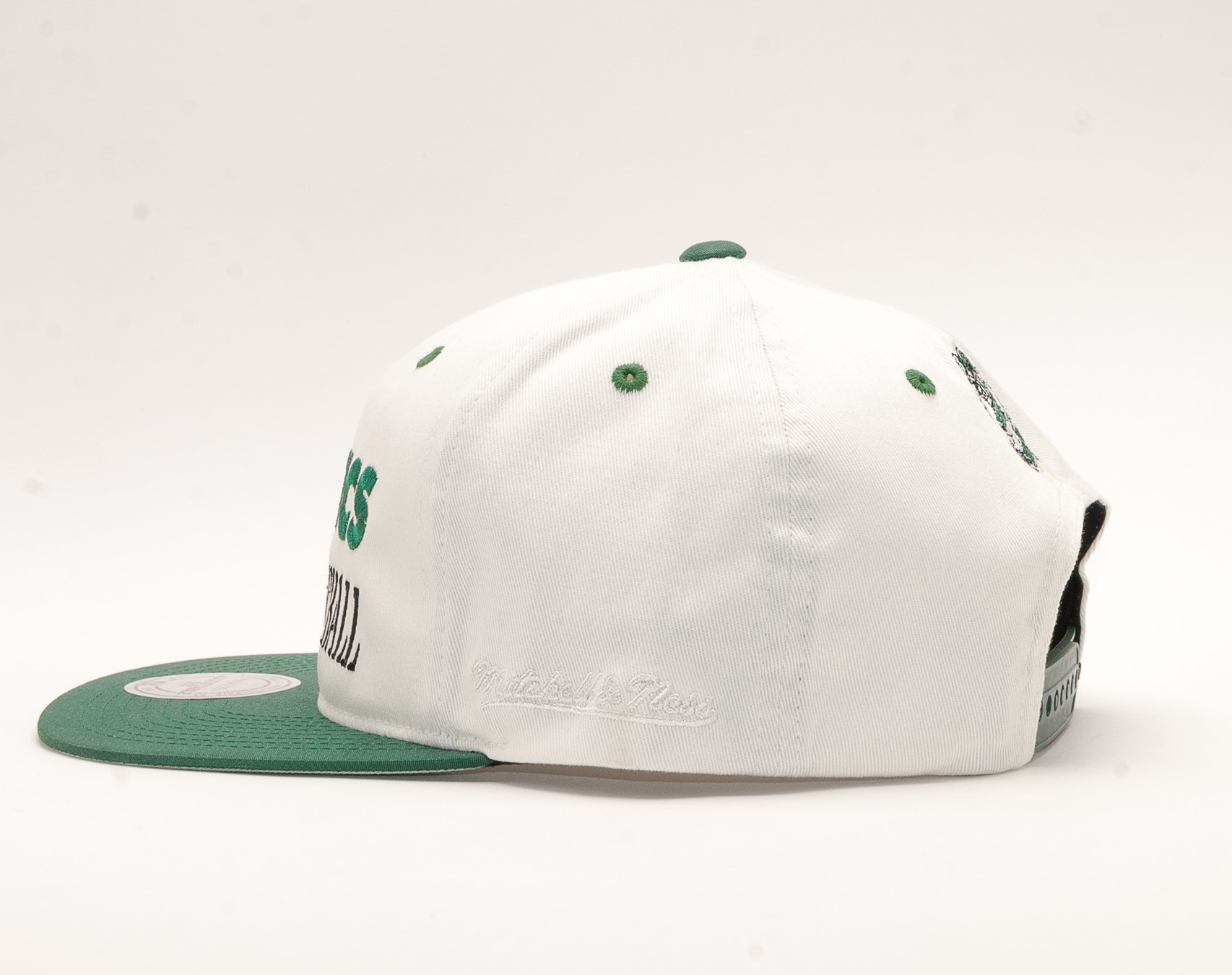 Kšiltovka Mitchell & Ness Boston Celtics Dunk Off White Snapback