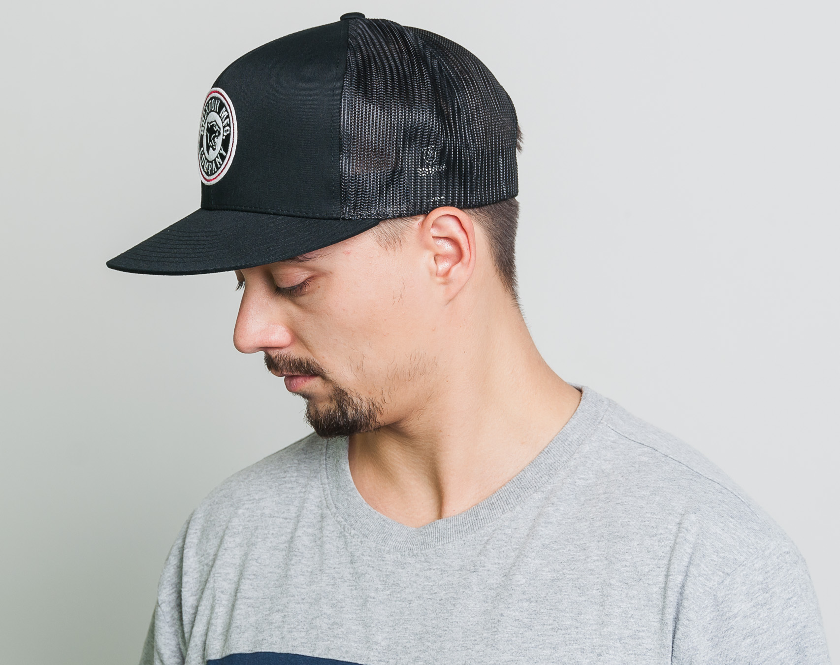 Kšiltovka BRIXTON Forte Medium Profile Mesh Cap Black Snapback