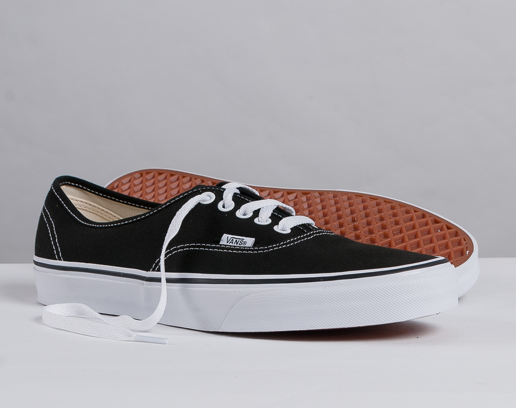 Boty VANS Authentic Black/White VEE3BLK
