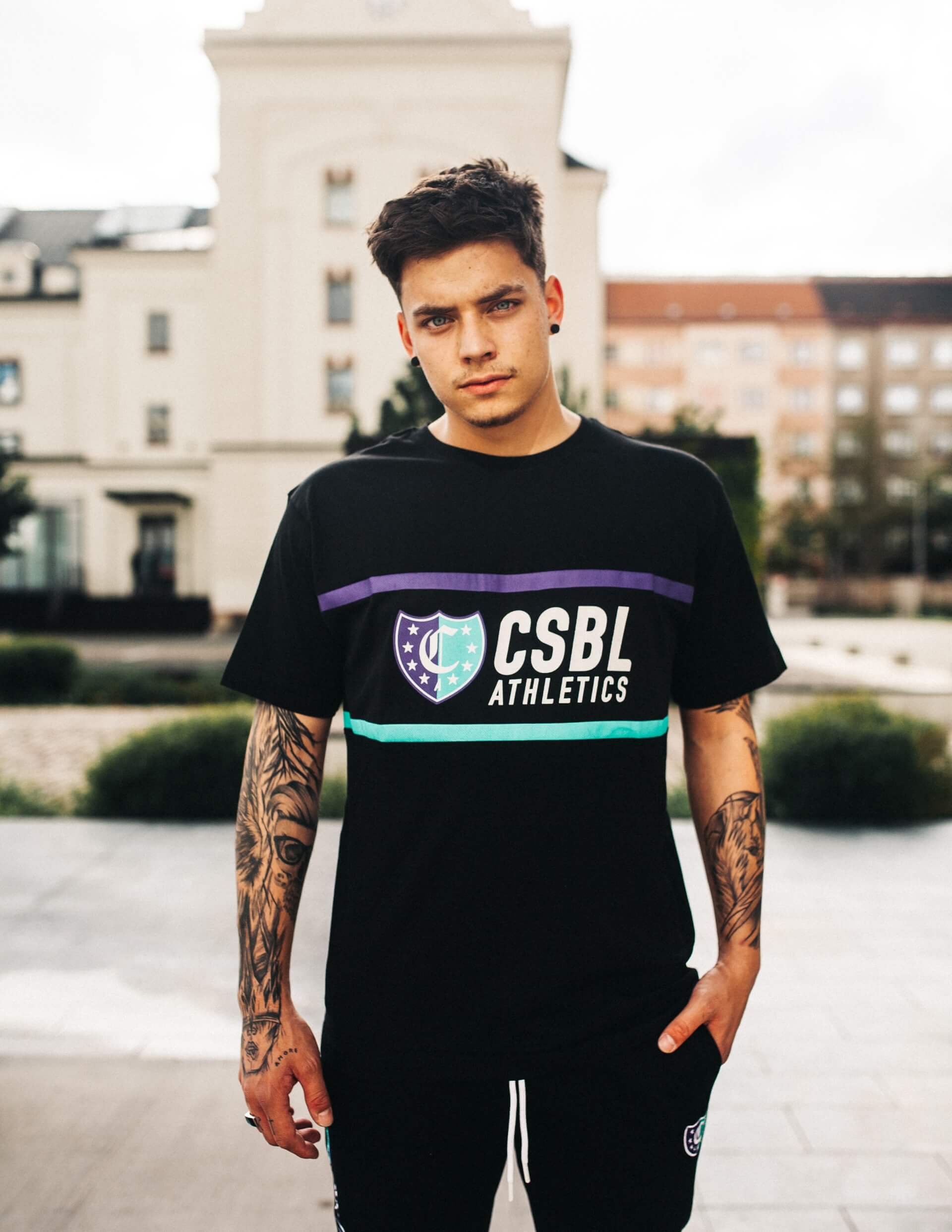 Triko Cayler & Sons Insignia Semi Box Tee Black/Purple