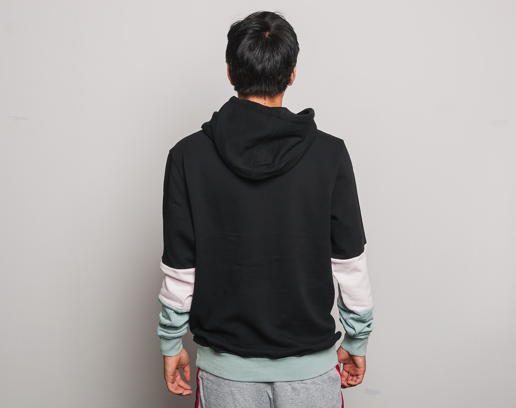 Mikina S Kapucí Cayler & Sons Black Label AOT Hoody Black/Multicolor