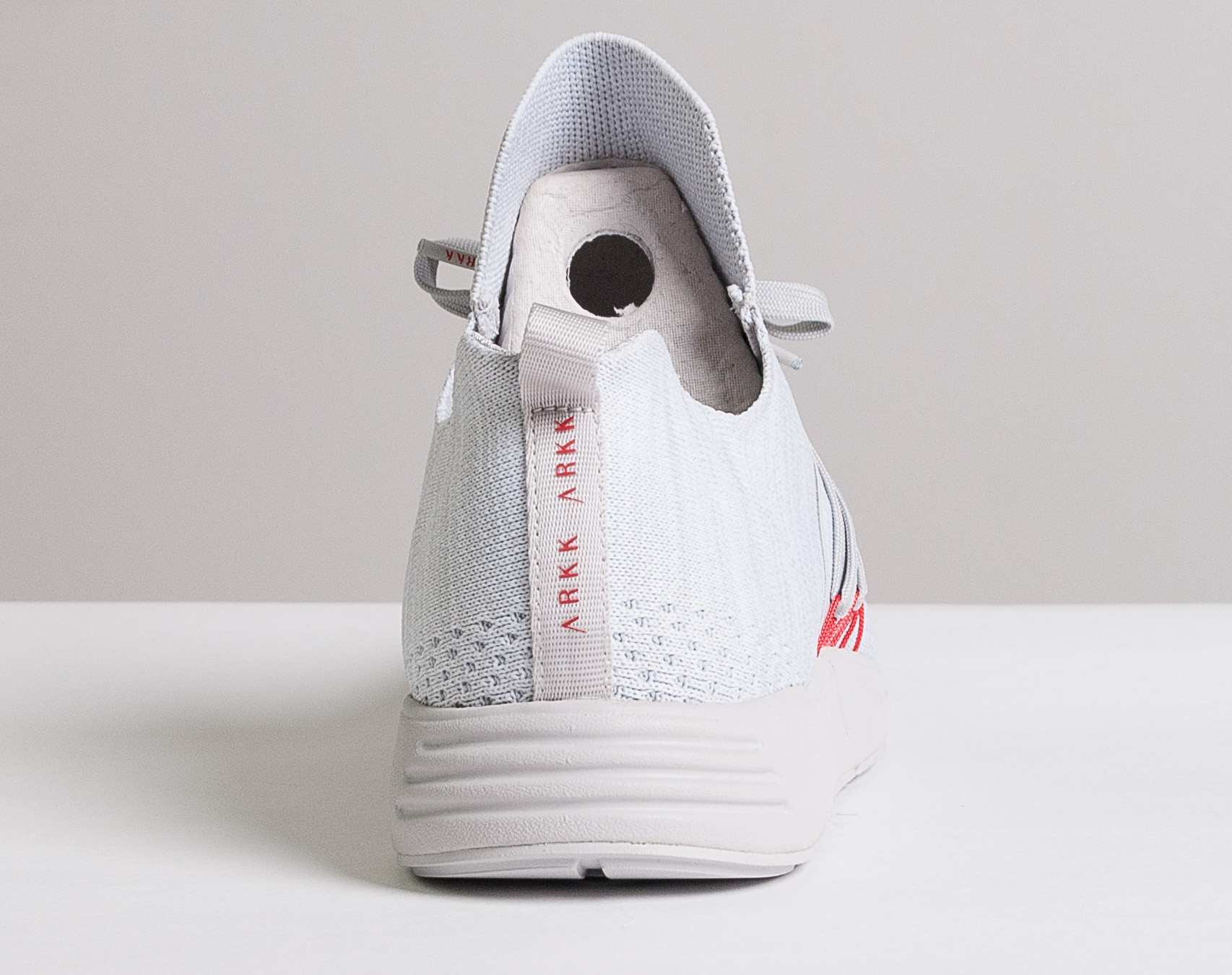 Boty ARKK Raven FG 2.0 S-E15 Disrupted Light Grey Burnt Red ML1433-2240