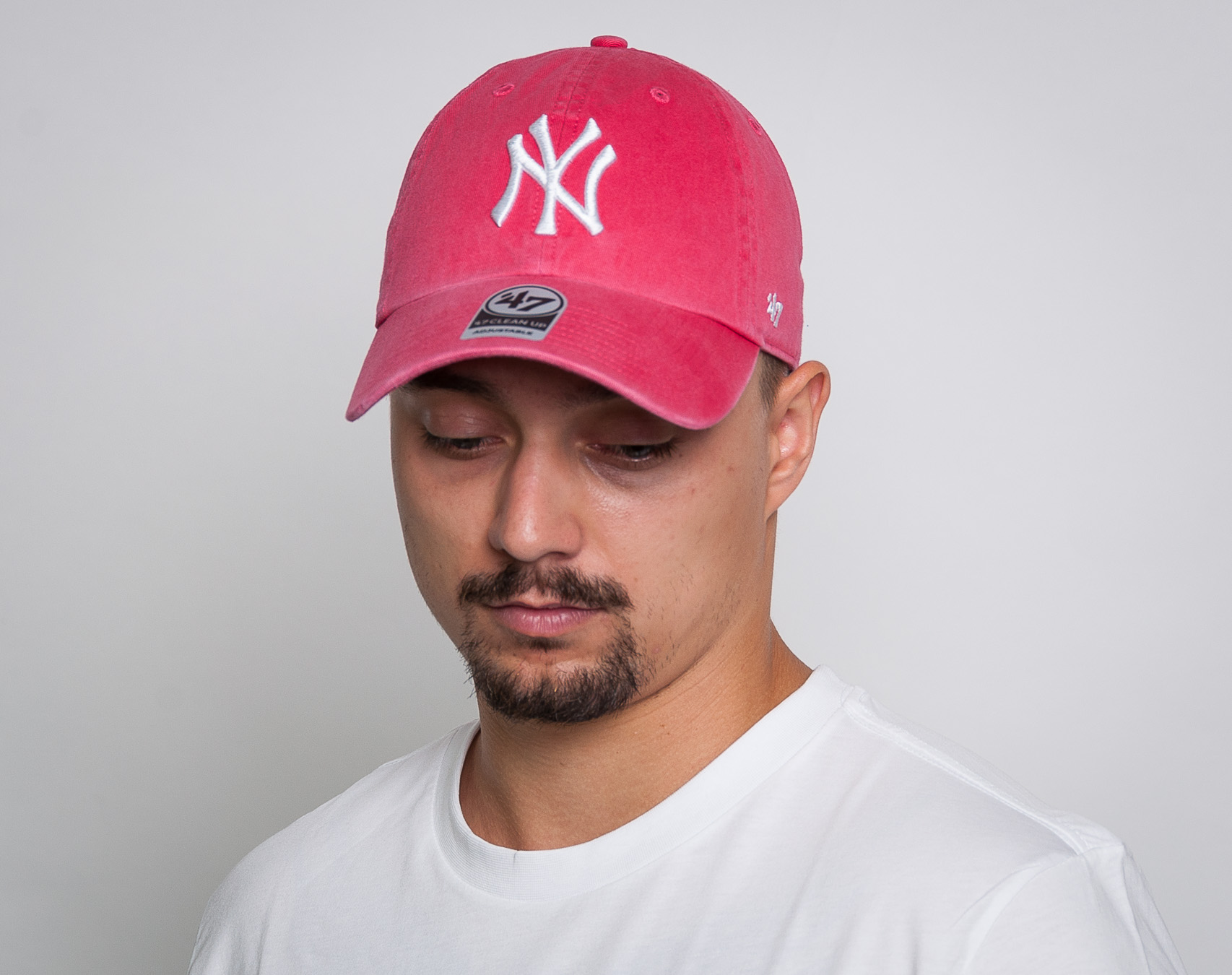 Kšiltovka 47 Brand New York Yankees Clean Up Berry Strapback