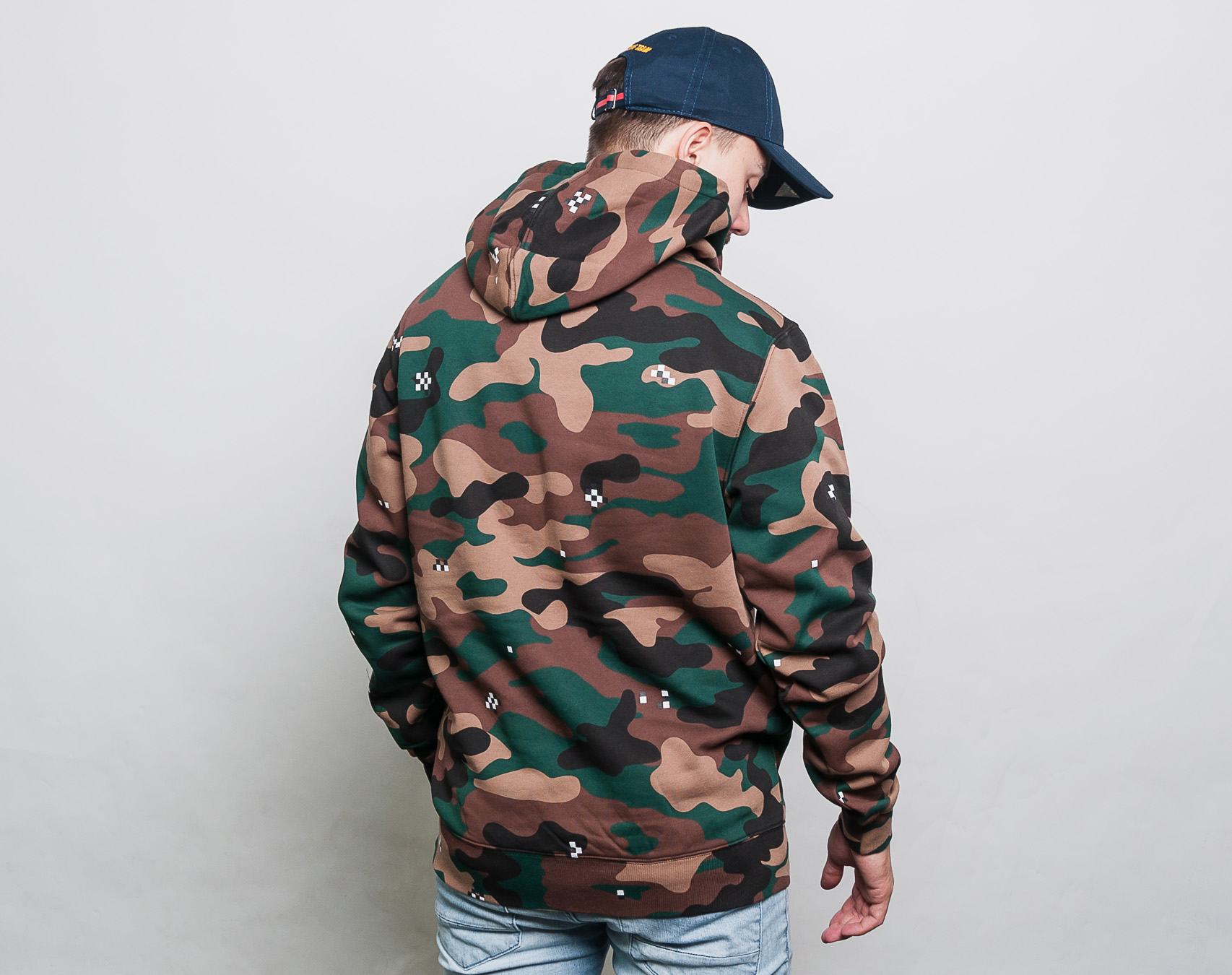 Mikina Cayler & Sons CSBL Abunai Hoody Clip Camo/White