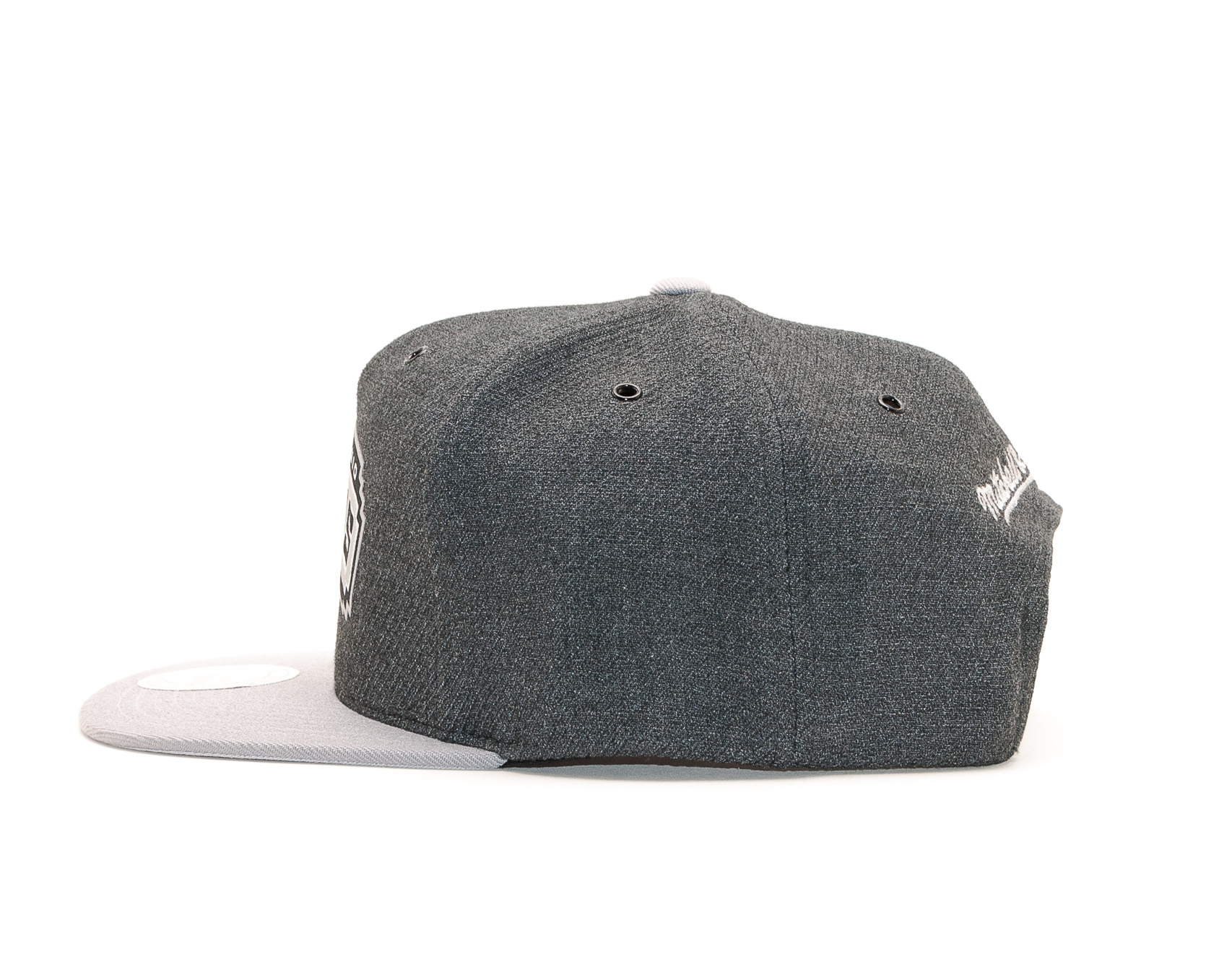 Kšiltovka Mitchell & Ness San Antonio Spurs Hardwood Classic Woven Reflective Charcoal/Grey Snapback
