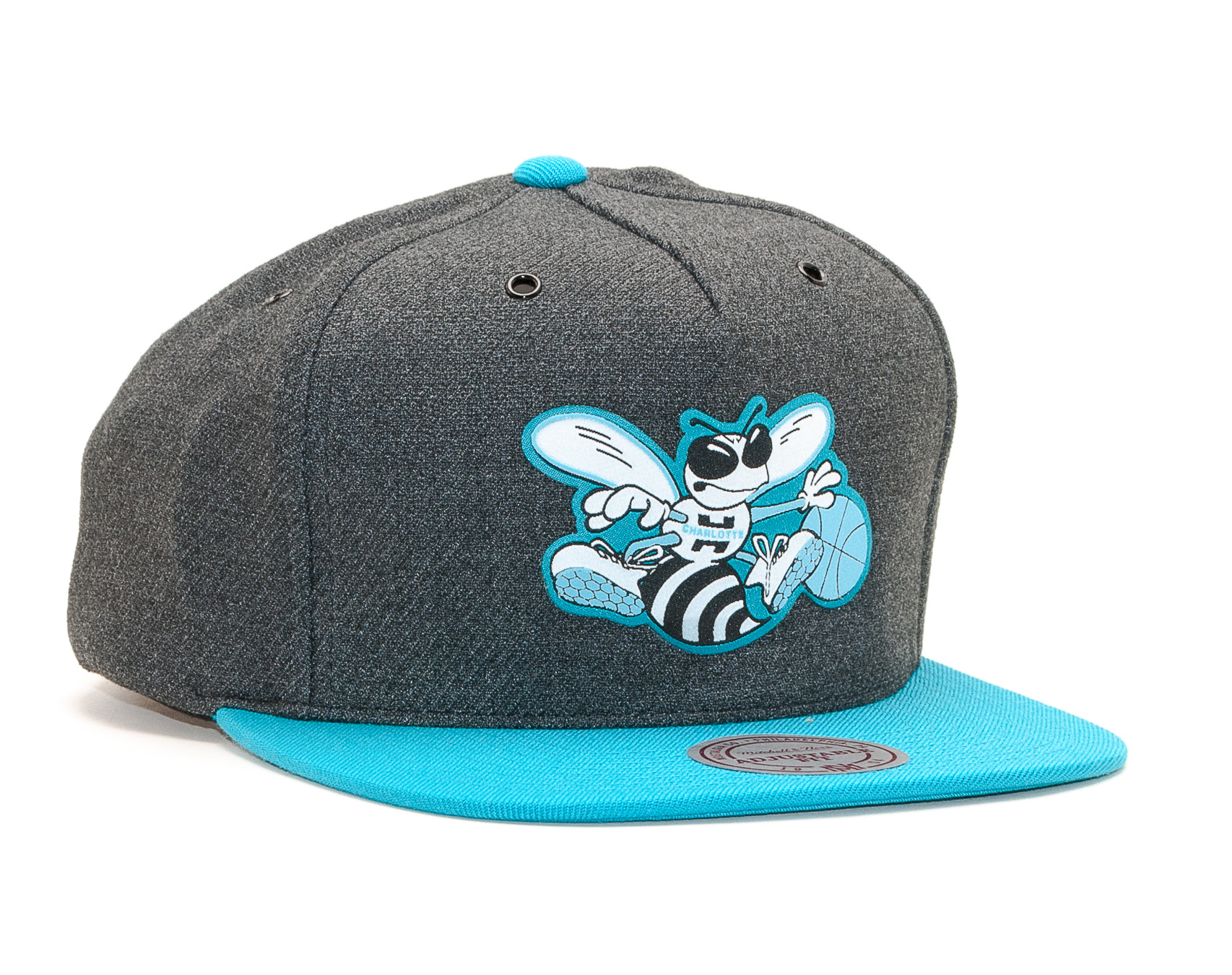 Kšiltovka Mitchell & Ness Charlotte Hornets Hardwood Classic Woven Reflective Charcoal/Teal Snapback